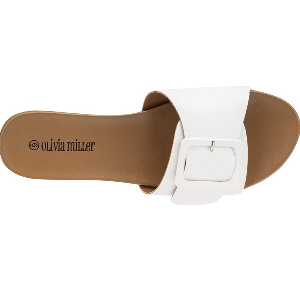 Olivia Miller Carmen Sandals - Picture 2 of 6